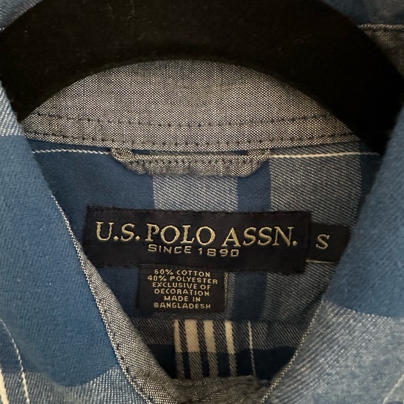 U.S. POLO ASSN. button down - Picture 3 of 3